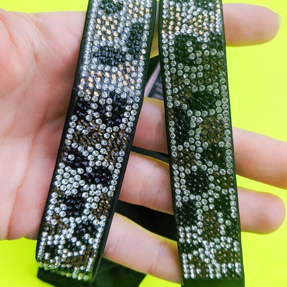 Victoria's Secret VERY SEXY Leopard Rhinestone Brazilian Tanga Panty Size XS - Picture 3 of 5